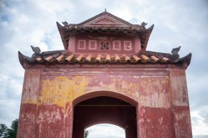 Giao diện game bắn cá 3D với mục tiêu boss và hiệu ứng sinh động